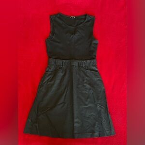 Theory Women's Sleeveless Side Zip Front Pockets Knee Length Black Dress Sz: 10